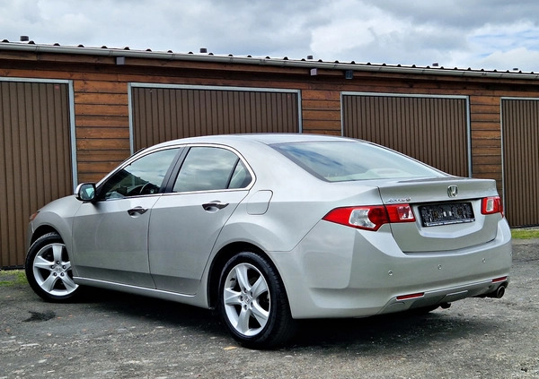 Honda Accord cena 35900 przebieg: 191000, rok produkcji 2009 z Września małe 781